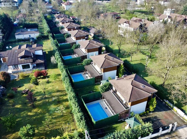Alriyan Villa