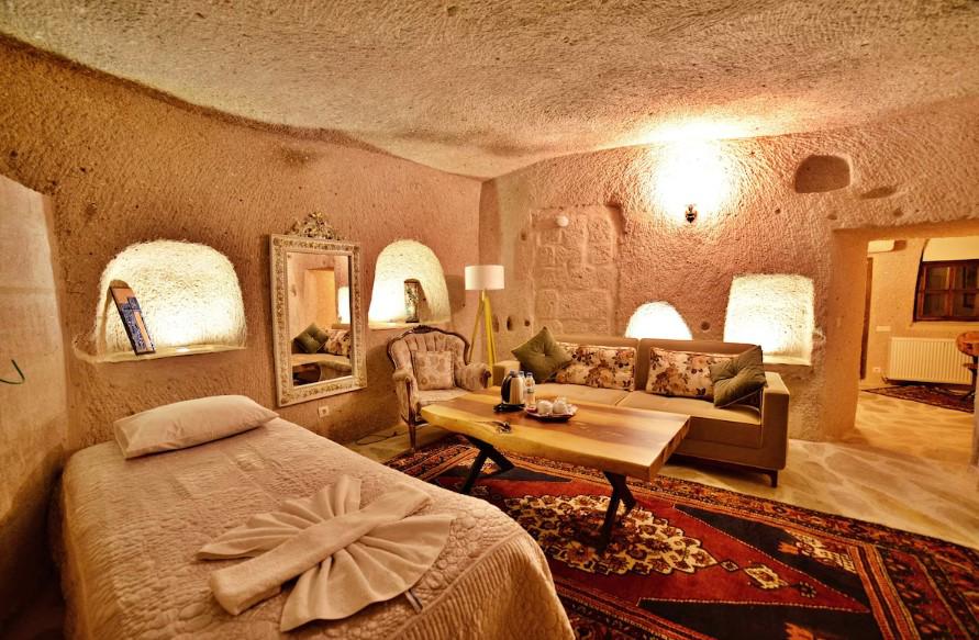 Valley Inn Cave Hotel