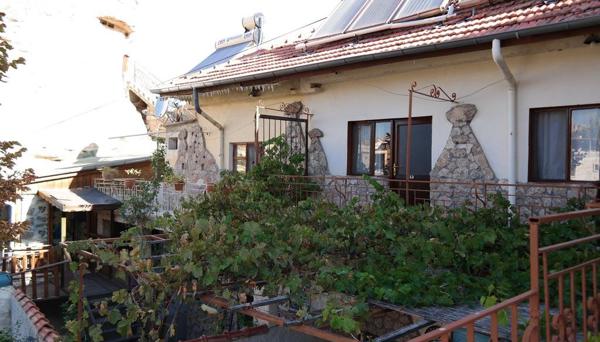 Pelin Pension