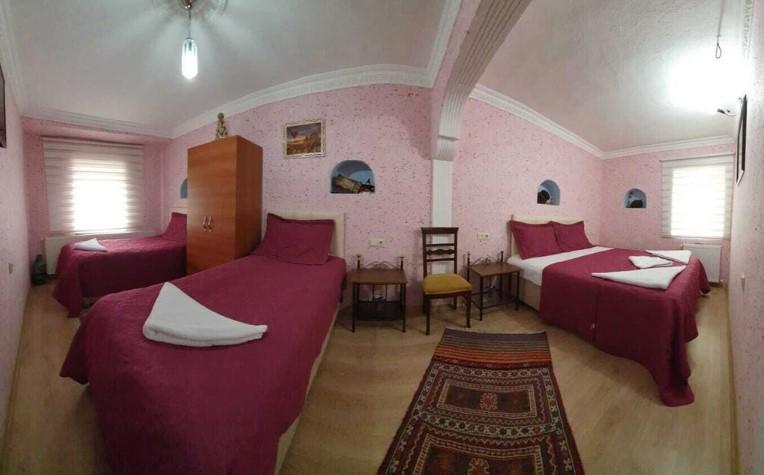 Nil Story House