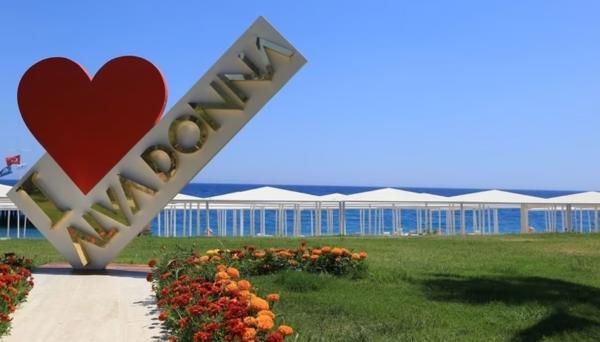 Dobedan World Palace Hotel