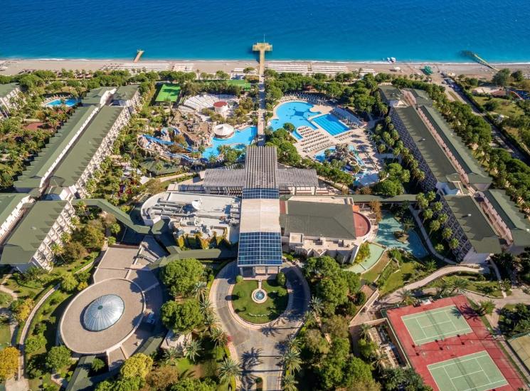 Dobedan World Palace Hotel