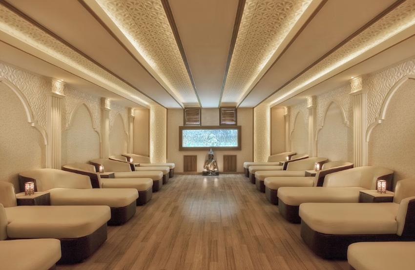 Dobedan World Palace Hotel