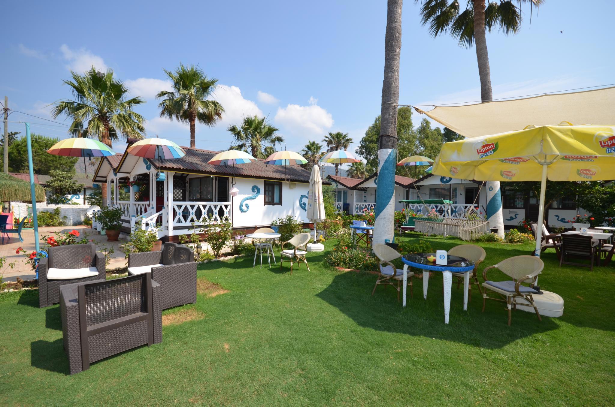 Blu Brezza Marine Hotel