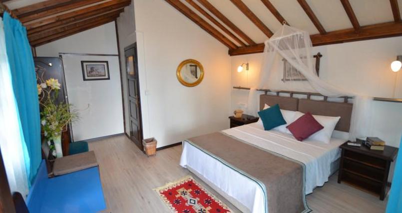 Blu Brezza Marine Hotel