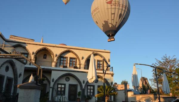 Lale Saray Hotel