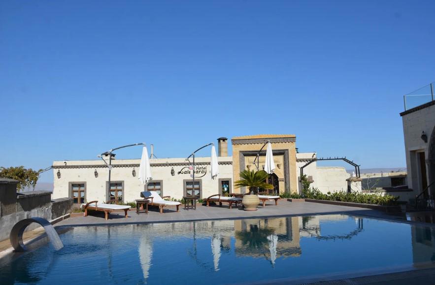 Lale Saray Hotel
