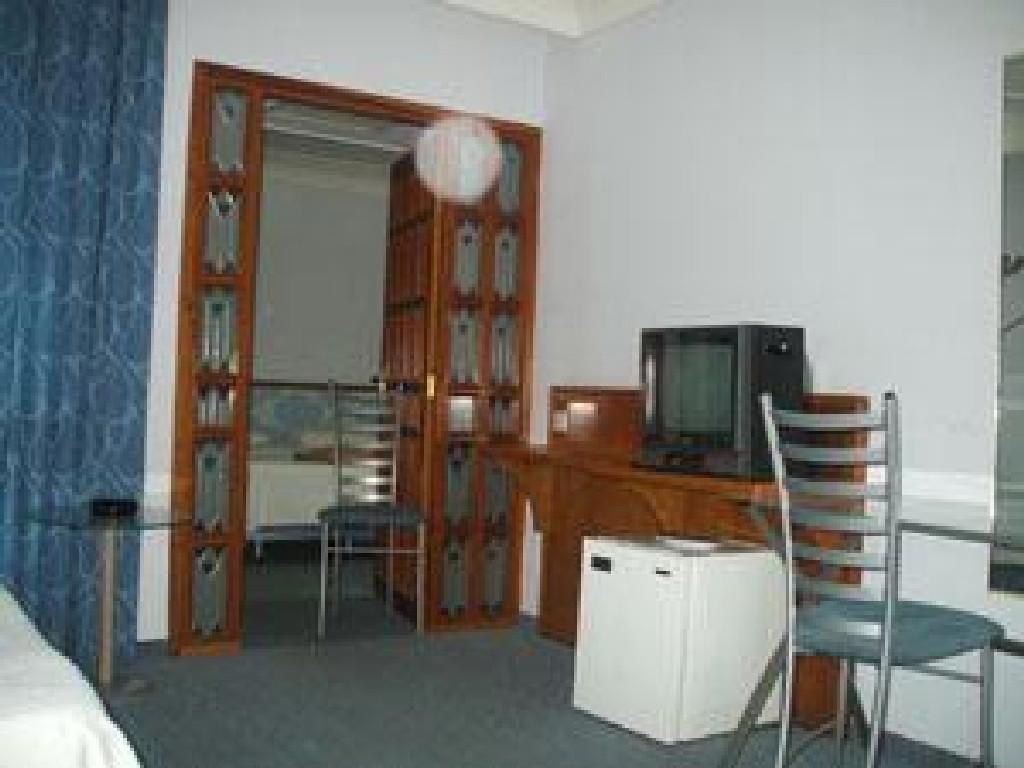 Paris Hotel