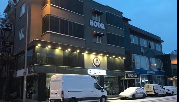 Pause Hotel