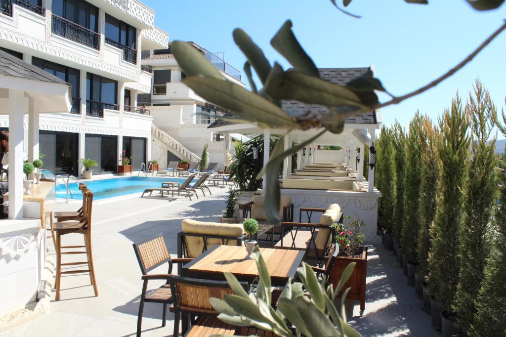 Royal Çeşme Hotel