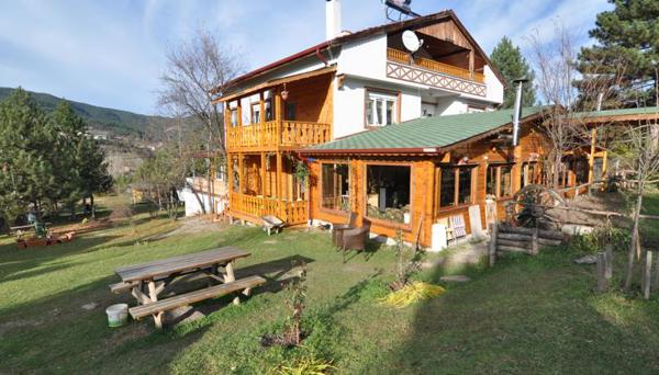 Nesilce Tatil Köyü