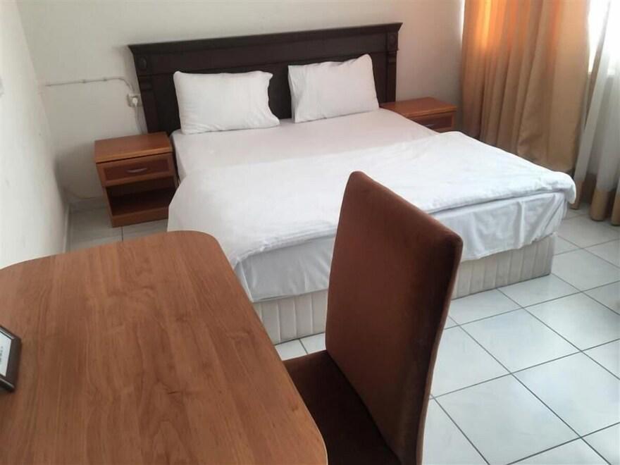 Dilek Otel