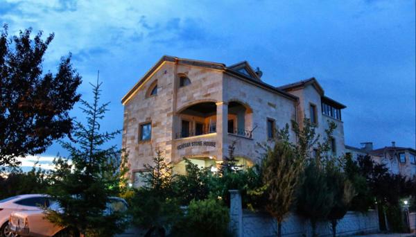 Uçhisar Stone House