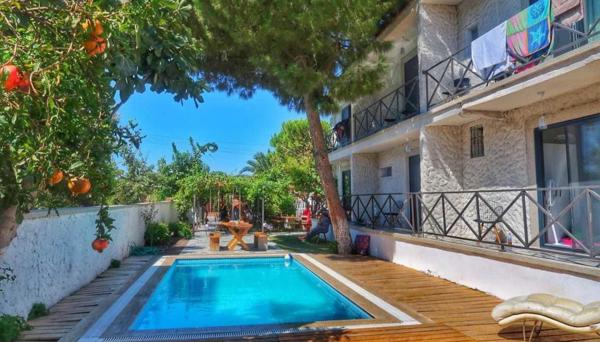 Ihlamur Alaçatı Butik Otel