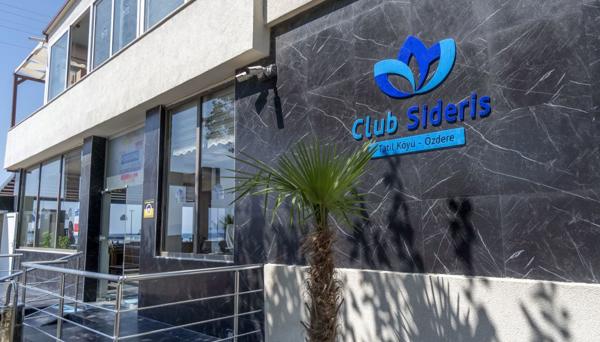 Club Sideris