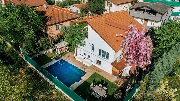 Eren Villa