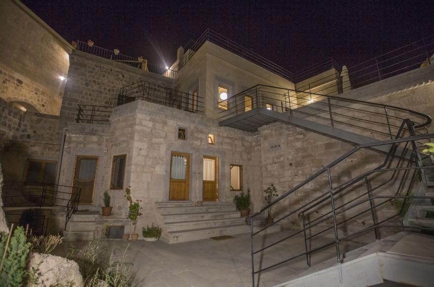 Helike Cave Hotel