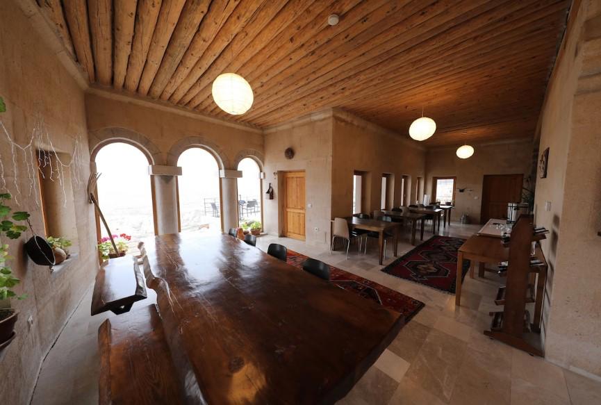Helike Cave Hotel