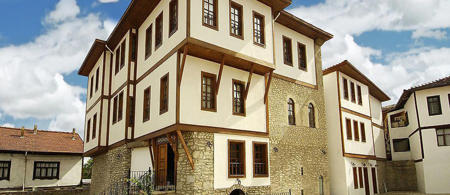 Kardelen Konakları