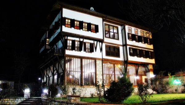 Asmazlar Bağ Evi