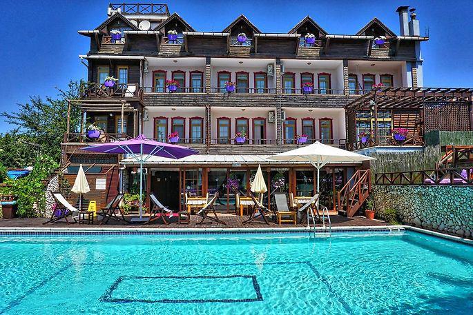 Kurfal Otel