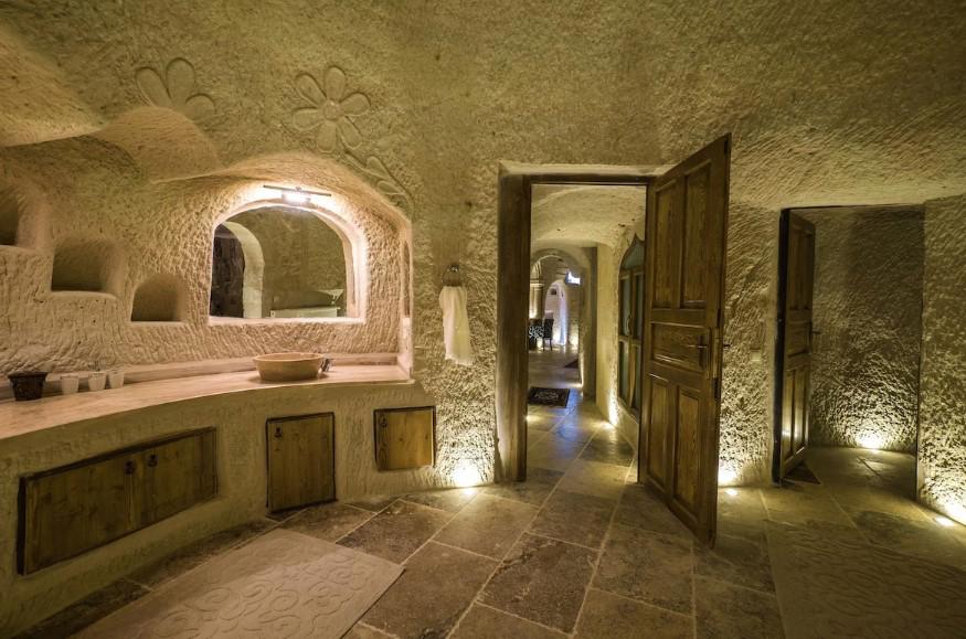 The Village Cave Hotel