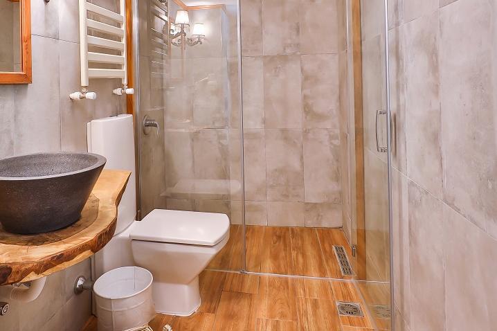 Tranquilla River Lodge- Adults Only