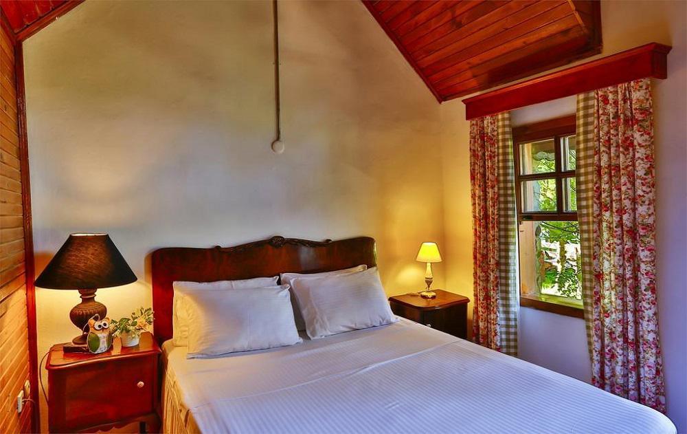 Tranquilla River Lodge- Adults Only