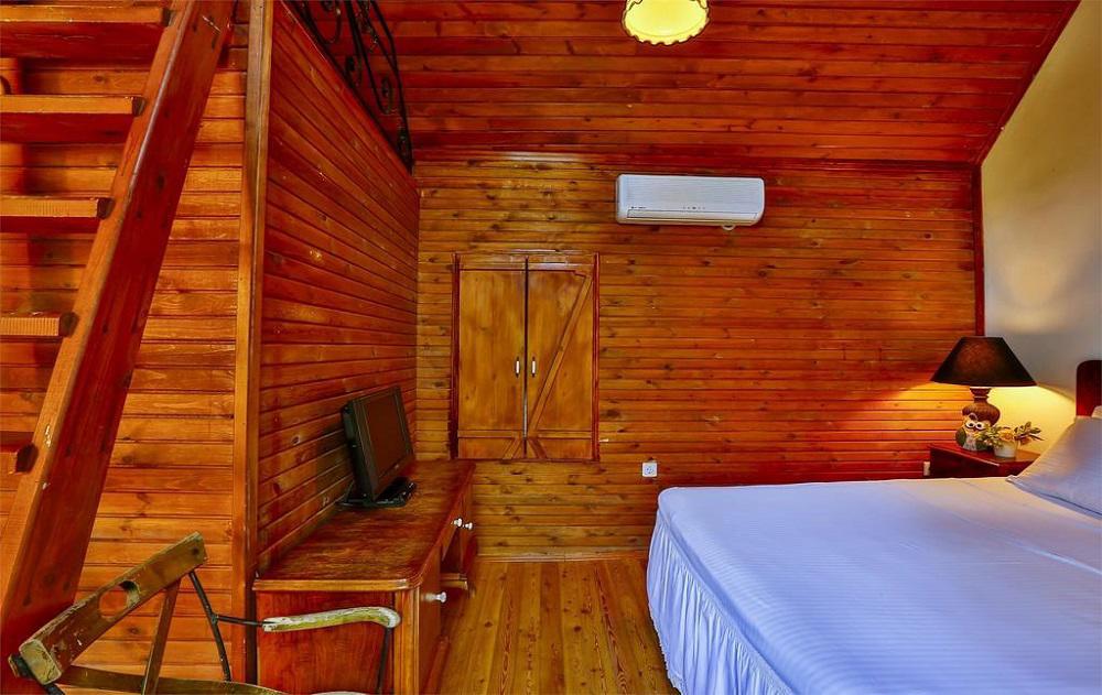 Tranquilla River Lodge- Adults Only