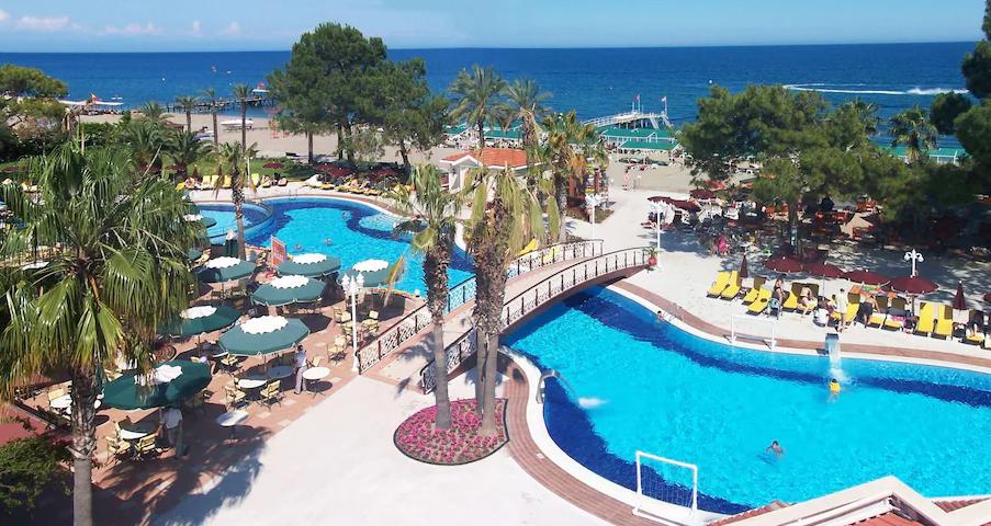 Club Boran Mare Beach