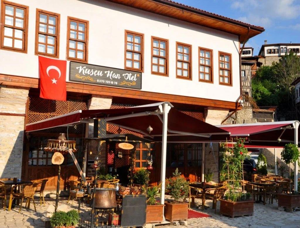 Kuşçu Han Otel