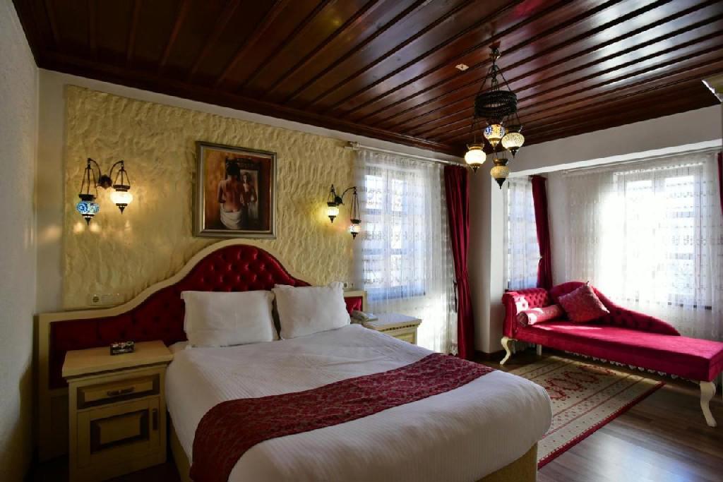 Otantik Bavarian Hotel