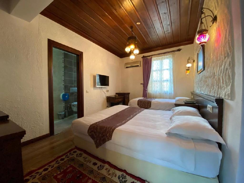 Otantik Bavarian Hotel