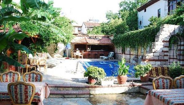 Kaleici Pera Palace