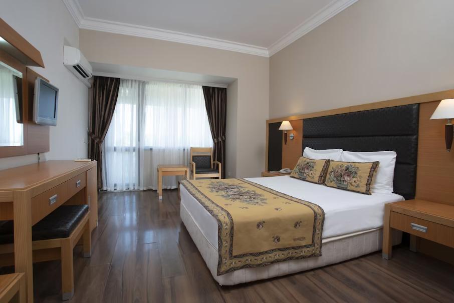 Perre La Mer Hotel