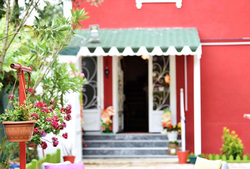 Sweet Home Hotel