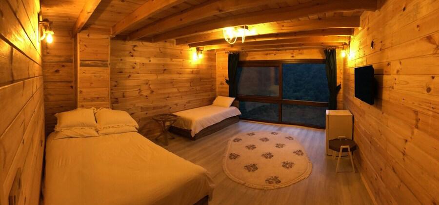Saral Suit Otel