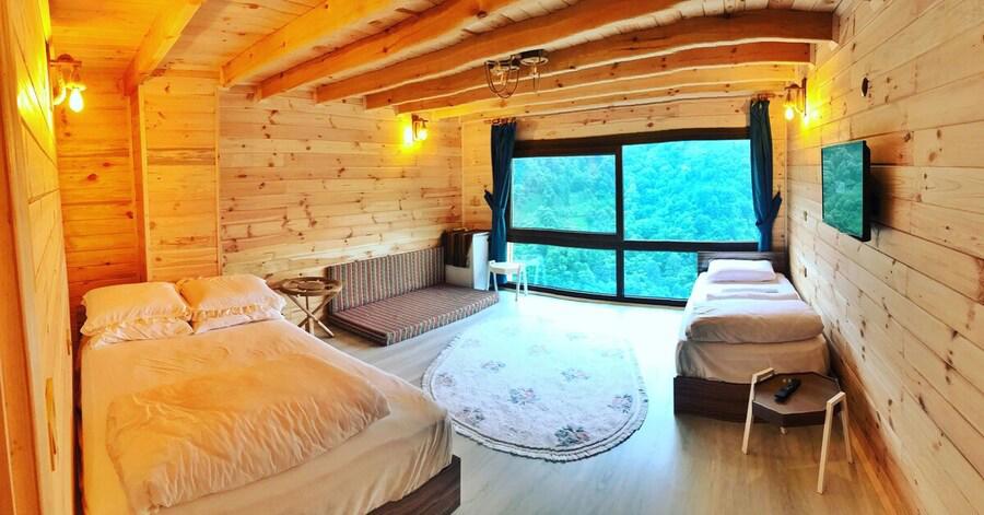 Saral Suit Otel