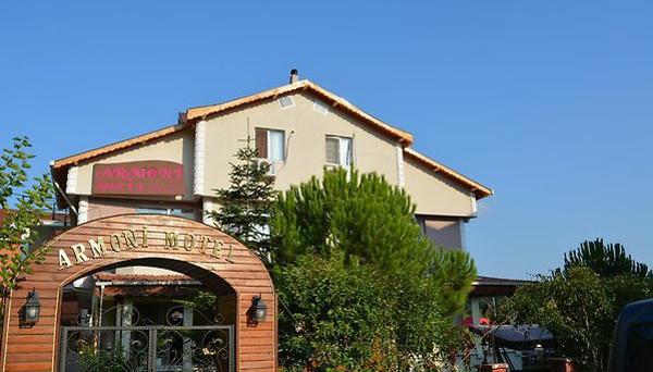 Armoni Motel