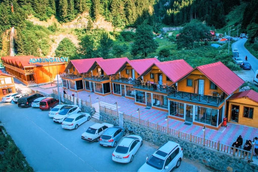 Ada Bungalow Hotel