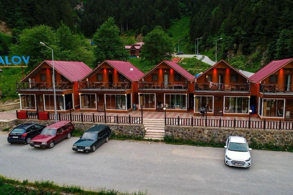 Ada Bungalow Hotel