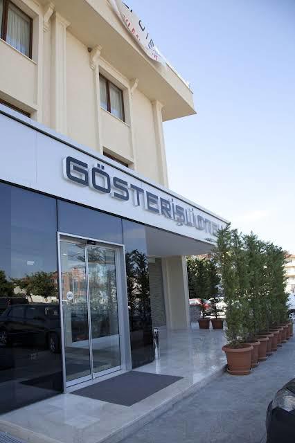 Gösterişli Otel