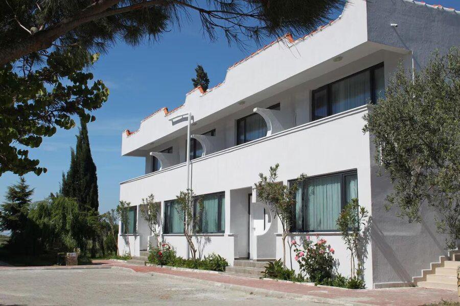Kum Hotel