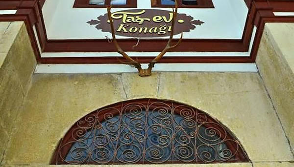 Taşev Konağı