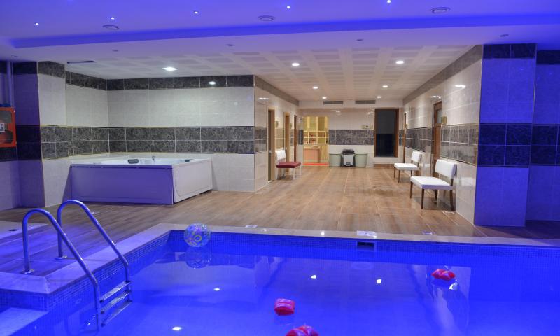 Grand Beyaz Saray Otel