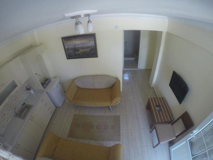 Abroz Apart Hotel