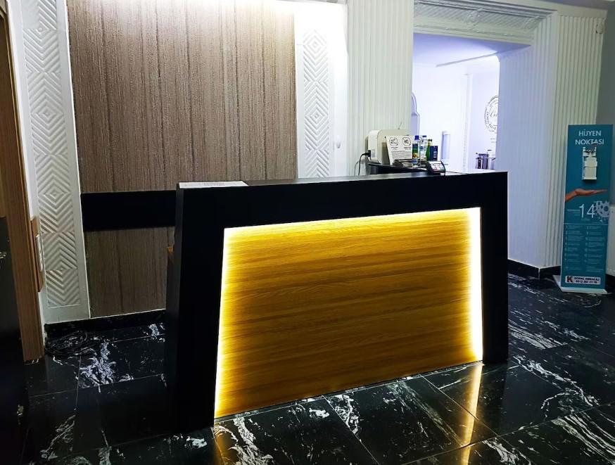 Otel Evren