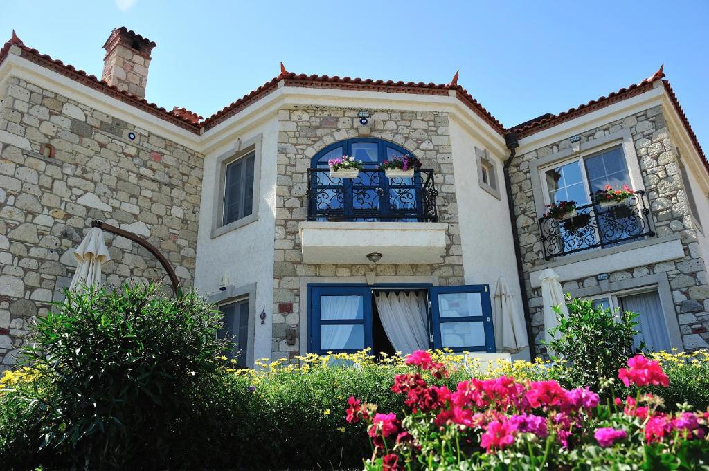 Sultan Konak