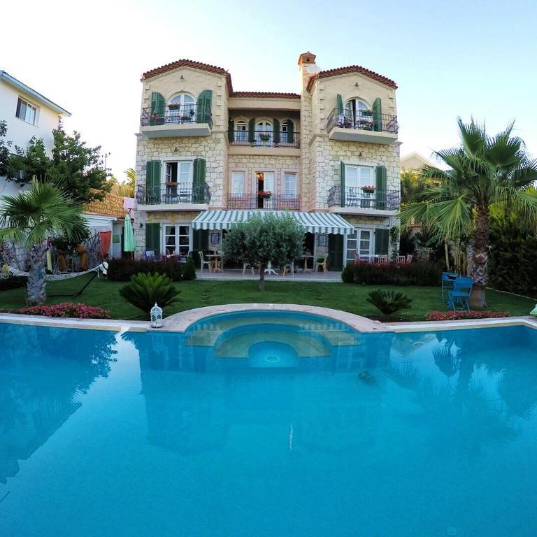 Yuga Alaçatı