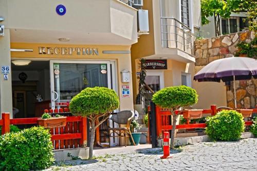 Bonapart Hotel
